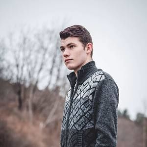 Meet your Posher, Jonathan